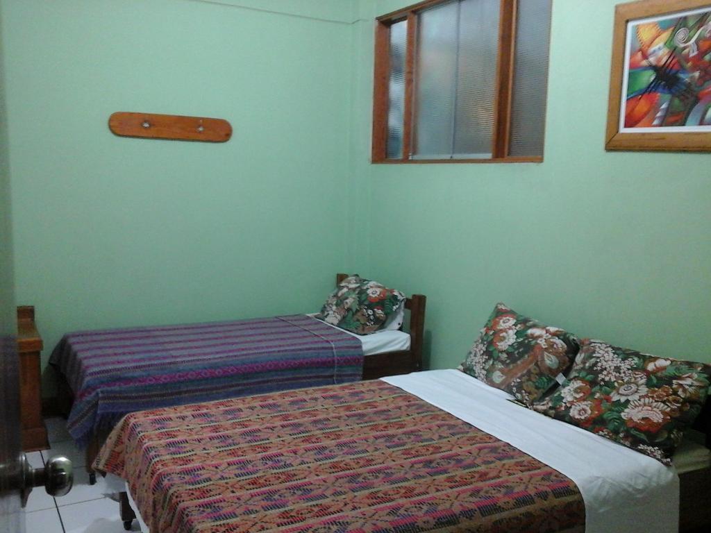 Hostal Yaki Lima Kamer foto